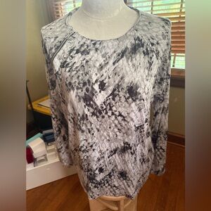 Calvin Klein Jeans White Black Graphic Long Sleeve Blouse